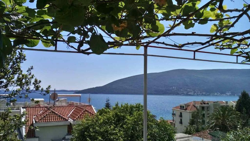 House Orange Apartments Χέρτσεγκ Νόβι Εξωτερικό φωτογραφία